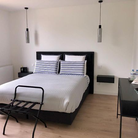 Hotelya - Lille Villeneuve D'Ascq Exterior photo