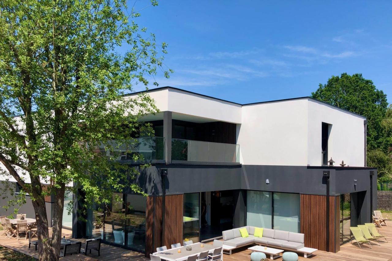 Hotelya - Lille Villeneuve D'Ascq Exterior photo