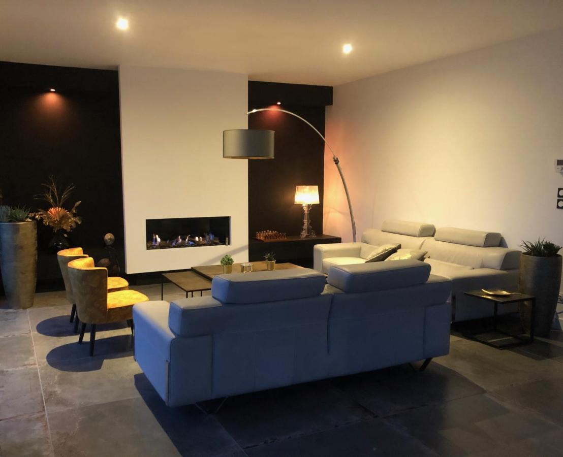 Hotelya - Lille Villeneuve D'Ascq Exterior photo